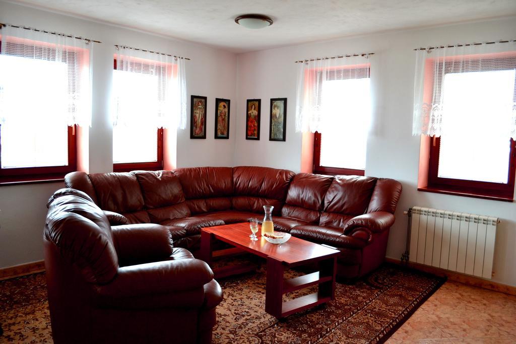 Apartment Zelezny Hrozen 발티체 객실 사진